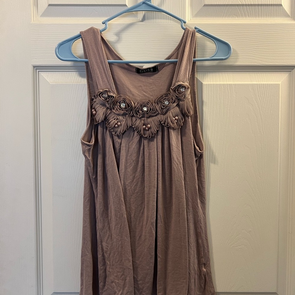 Elegant Taupe Tank Top with Floral Accents